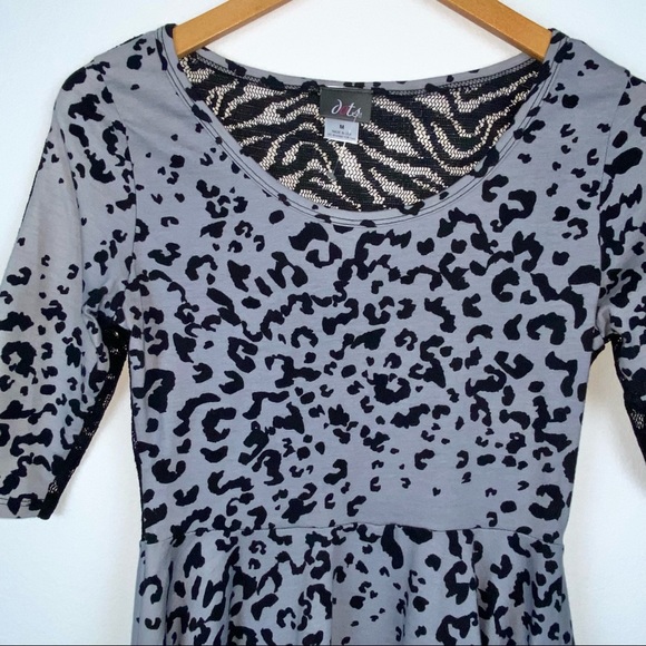 M NEW Dots Gray Black Leopard Print Half Sleeve Mesh Lace Back Peplum Tee Top - Picture 5 of 7